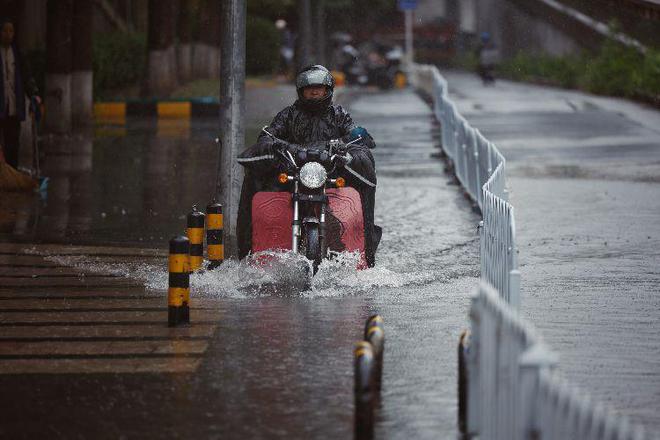 k8凯发，新闻8点见丨北京迎入汛后最强降雨；全面实现一个遥控看电视值得期待